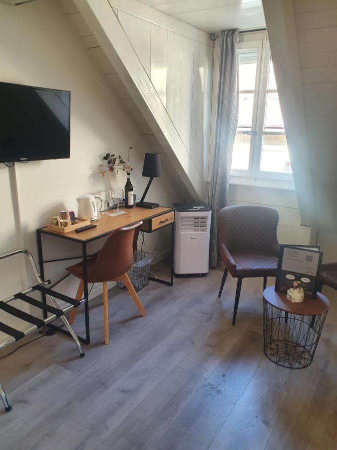 L'Hotel By Hostellerie Du Chateau Rolle Kültér fotó